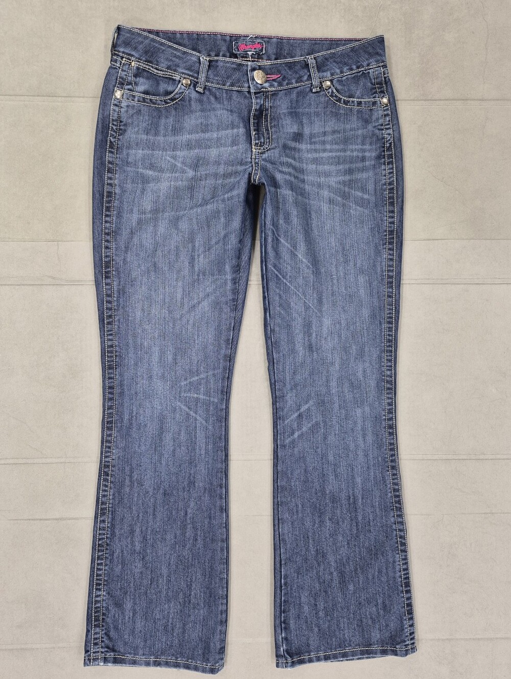 Wrangler jeans women's 13/14 x34L mid rise bootcut medium wash whiskers Retro